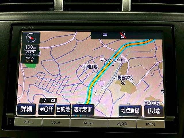 TOYOTA PRIUS Alpha 2014