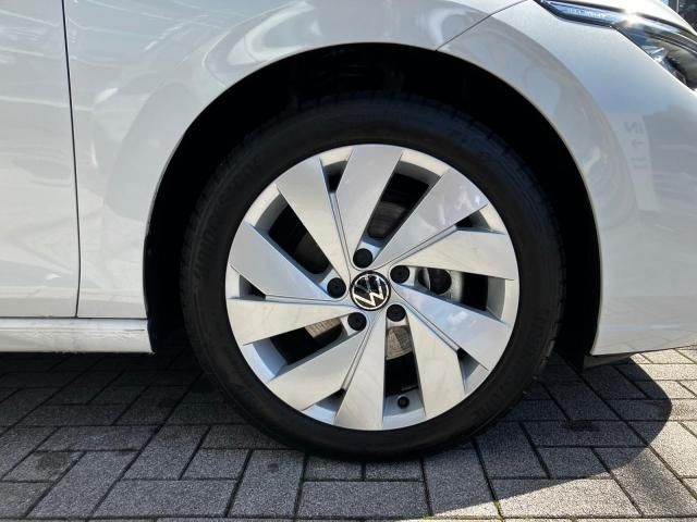 VOLKSWAGEN VOLKSWAGEN GOLF 2025