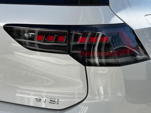 VOLKSWAGEN VOLKSWAGEN GOLF 2025