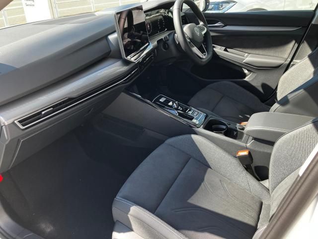 VOLKSWAGEN VOLKSWAGEN GOLF 2025