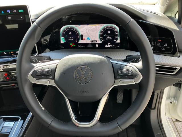 VOLKSWAGEN VOLKSWAGEN GOLF 2025