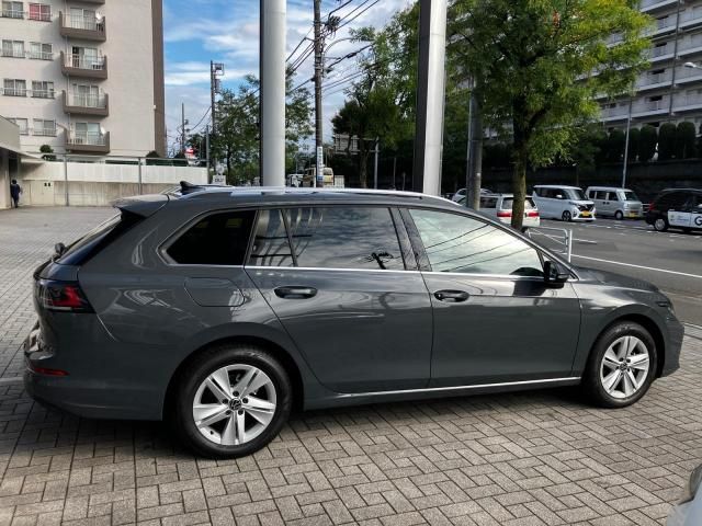 VOLKSWAGEN VOLKSWAGEN GOLF VARIANT 2025