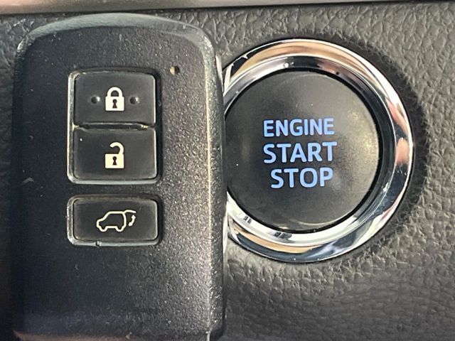 TOYOTA HARRIER 2WD 2015