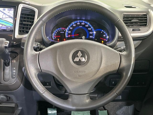 MITSUBISHI DELICA D:2 2WD 2012