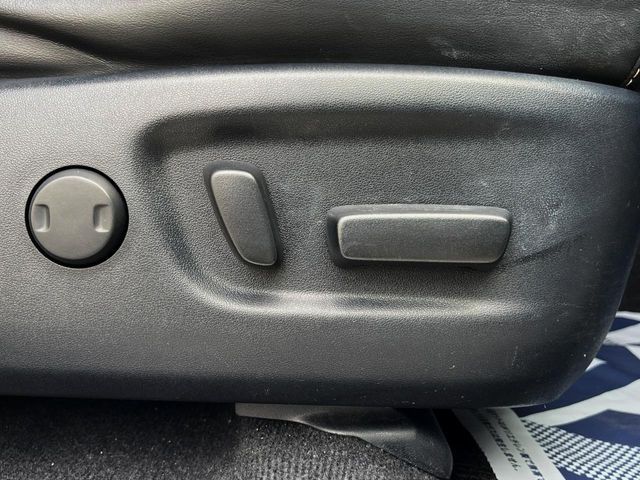 TOYOTA HARRIER 2WD 2016