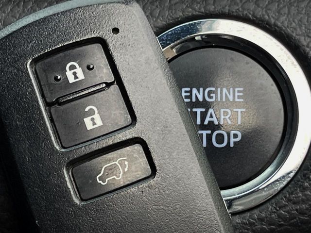 TOYOTA HARRIER 2WD 2016