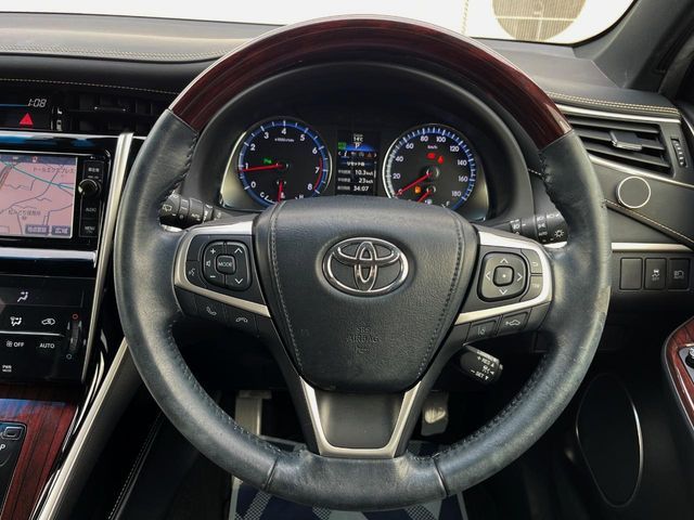 TOYOTA HARRIER 2WD 2016