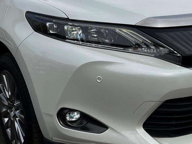 TOYOTA HARRIER 2WD 2016