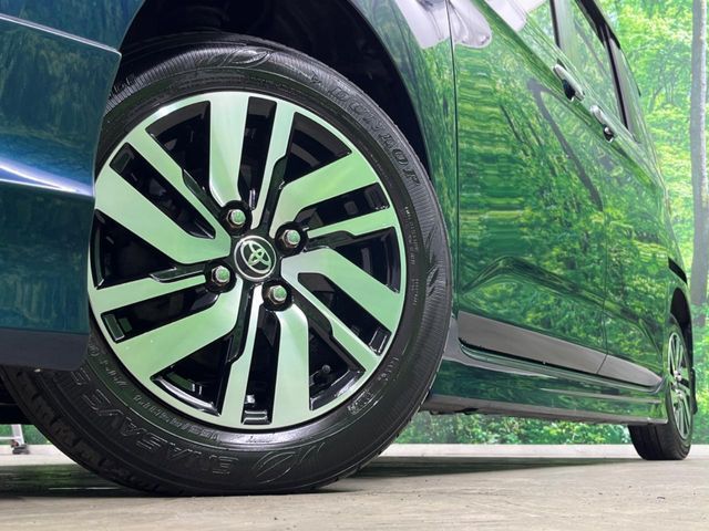 TOYOTA ROOMY 4WD 2017