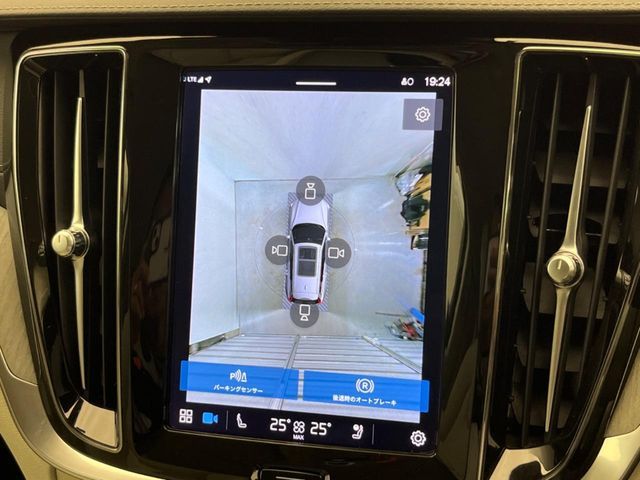 VOLVO VOLVO V60 2022