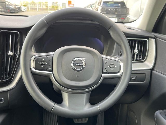 VOLVO VOLVO XC60 2022
