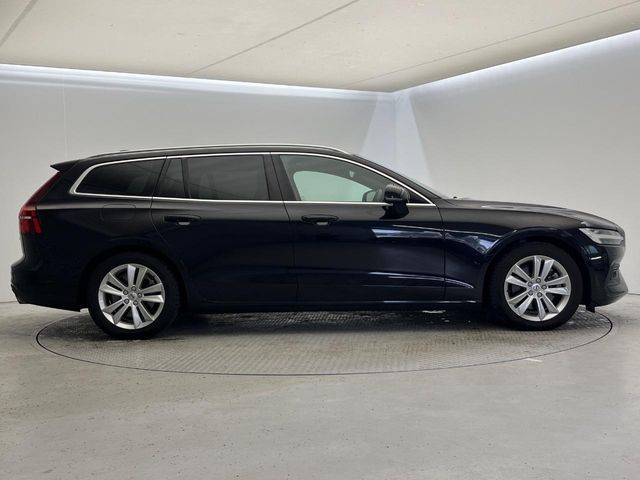 VOLVO VOLVO V60 2018