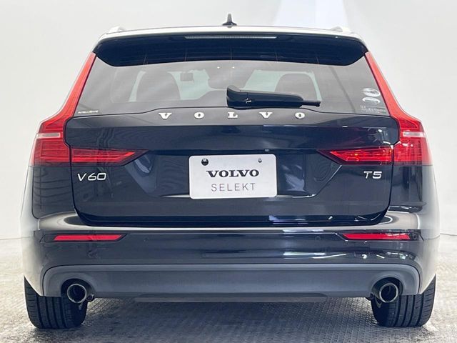 VOLVO VOLVO V60 2018