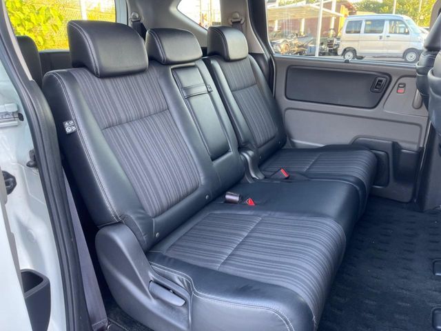 HONDA FREED HYBRID 2016