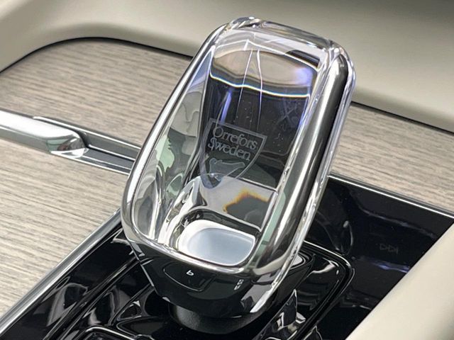 VOLVO VOLVO XC60 2023