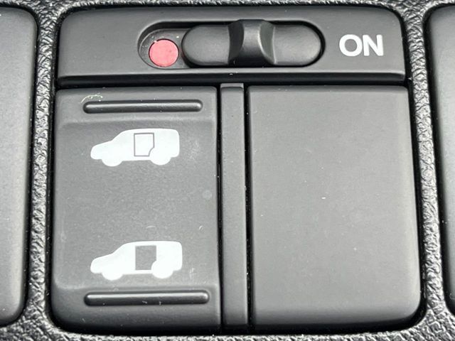 HONDA STEPWAGON SPADA 2015