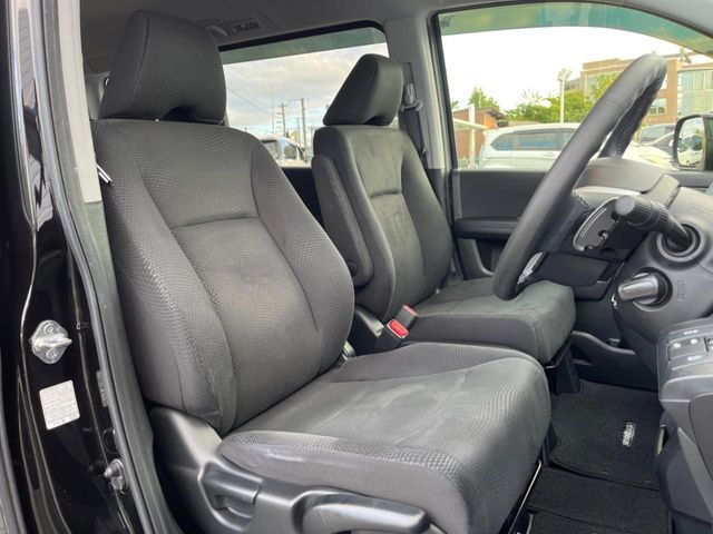 HONDA STEPWAGON SPADA 2015