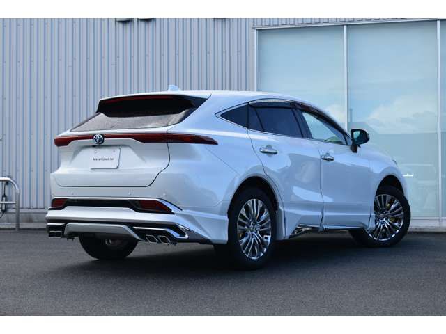TOYOTA HARRIER HYBRID 2025