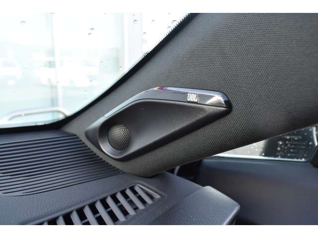 TOYOTA HARRIER HYBRID 2025