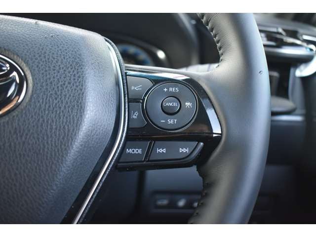 TOYOTA HARRIER HYBRID 2025