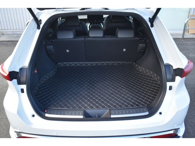 TOYOTA HARRIER HYBRID 2025