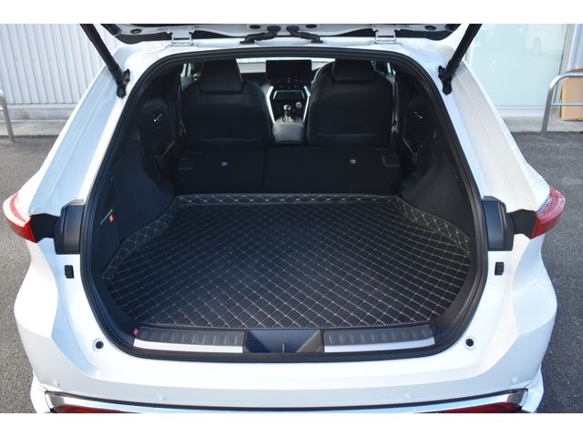 TOYOTA HARRIER HYBRID 2025