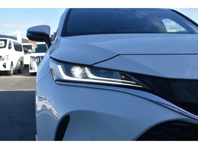 TOYOTA HARRIER HYBRID 2025