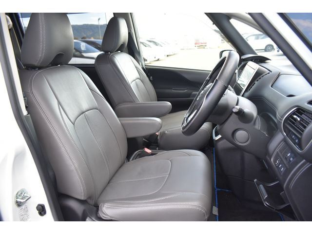 NISSAN SERENA  WG 2019