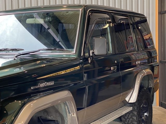 TOYOTA LANDCRUISER van 2000