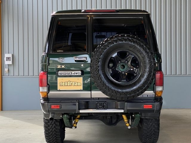 TOYOTA LANDCRUISER van 2000