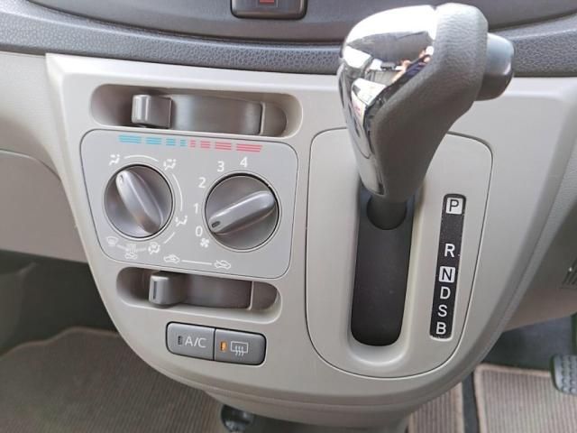 DAIHATSU MIRA e:S 2012