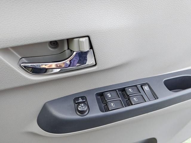 DAIHATSU MIRA e:S 2012