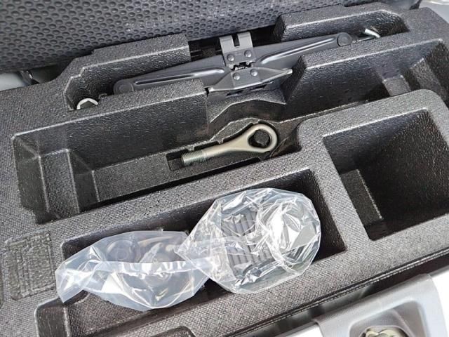 DAIHATSU MIRA e:S 2012