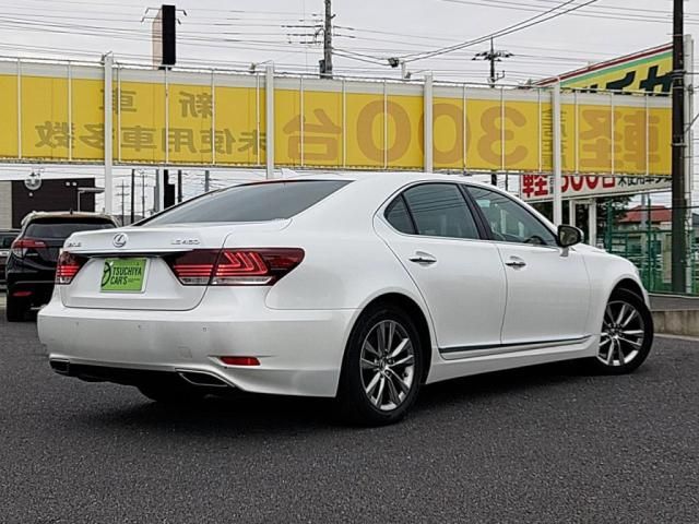 TOYOTA LEXUS LS460 2015