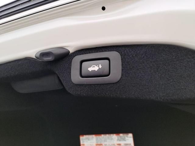 TOYOTA LEXUS LS460 2015