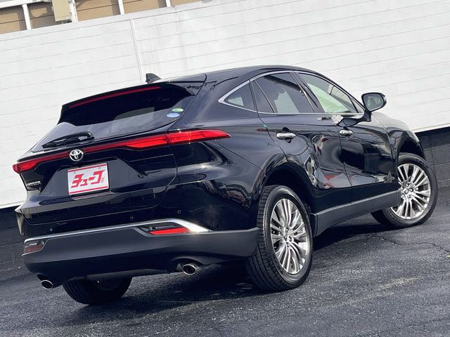 TOYOTA HARRIER 2WD 2020