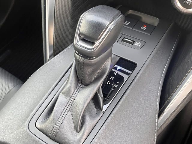 TOYOTA HARRIER 2WD 2020