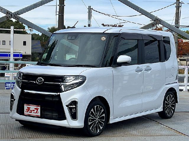 DAIHATSU TANTO CUSTOM 2021