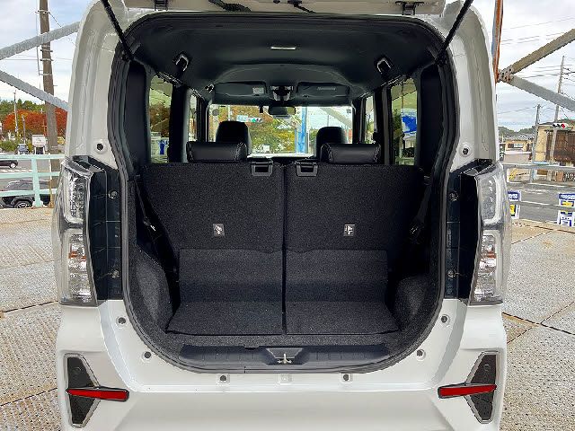 DAIHATSU TANTO CUSTOM 2021