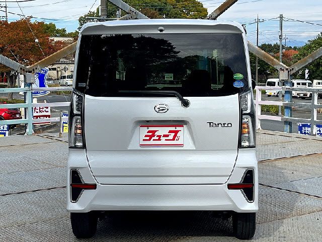 DAIHATSU TANTO CUSTOM 2021