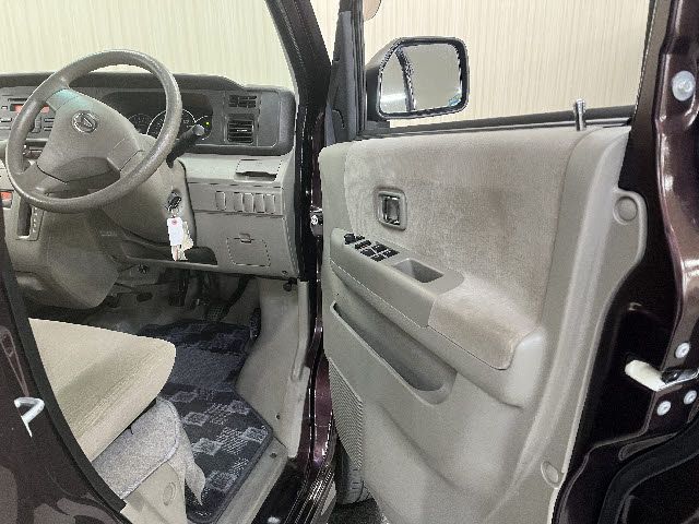 DAIHATSU ATRAI wagon 2011