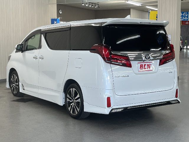 TOYOTA ALPHARD 2021