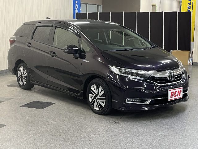 HONDA SHUTTLE HYBRID 2020