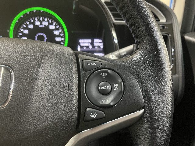 HONDA SHUTTLE HYBRID 2020