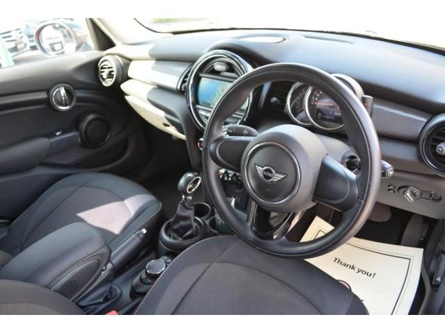 BMW BMW MINI COOPER 5DOOR 2017