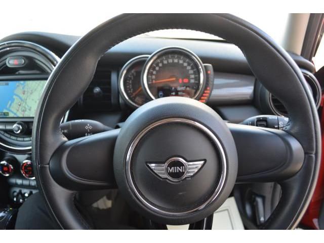 BMW BMW MINI COOPER 5DOOR 2017