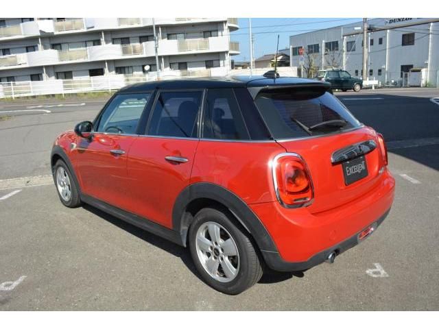 BMW BMW MINI COOPER 5DOOR 2017