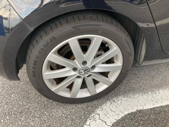 VOLKSWAGEN VOLKSWAGEN GOLF 2011