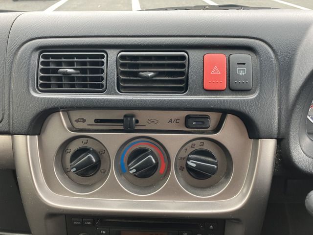 HONDA VAMOS HOBIO 2010