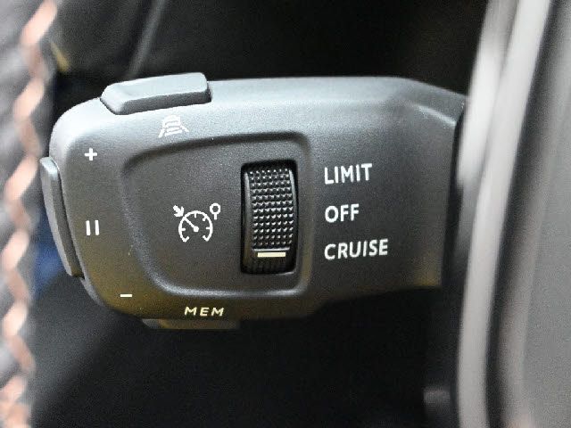 PEUGEOT PEUGEOT 3008 2025